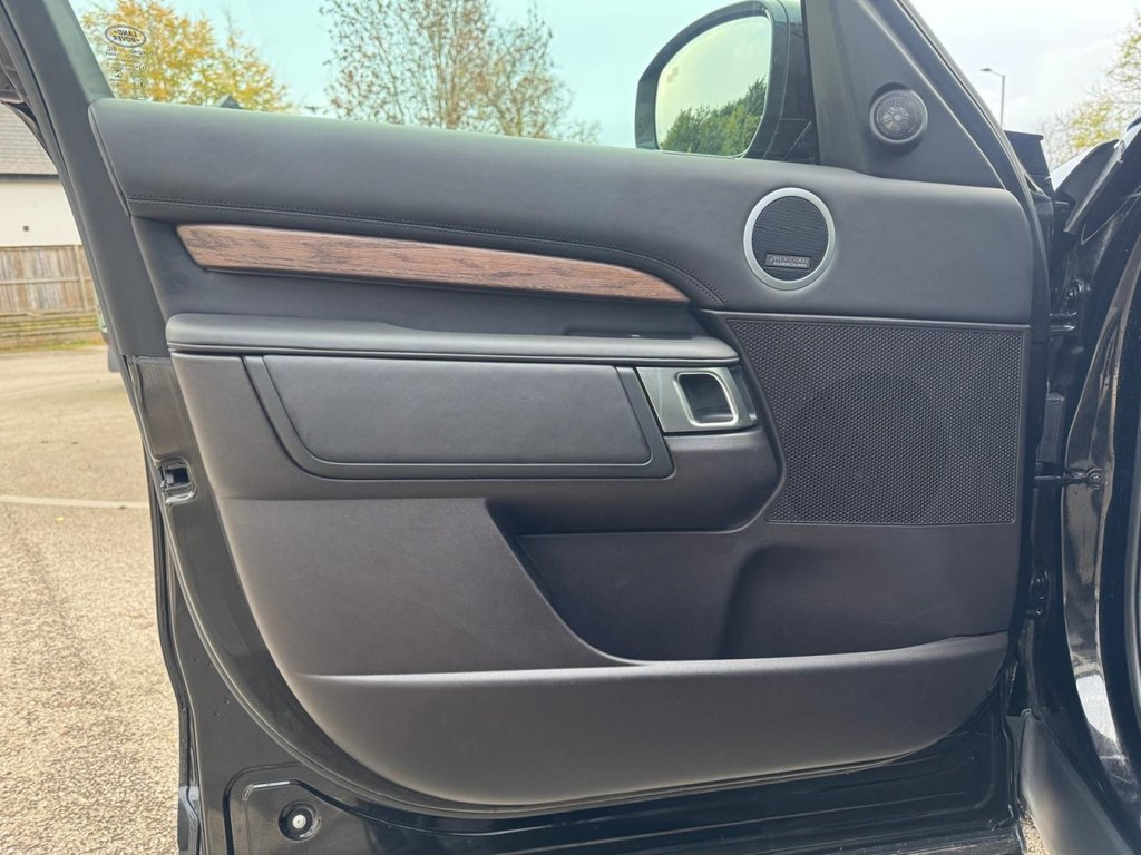 Used Land Rover Discovery 2019 for sale - 76323560: Photo 33