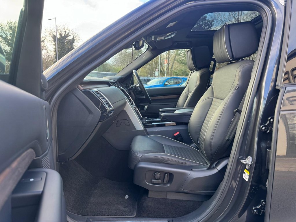 Used Land Rover Discovery 2019 for sale - 77890893: Photo 12