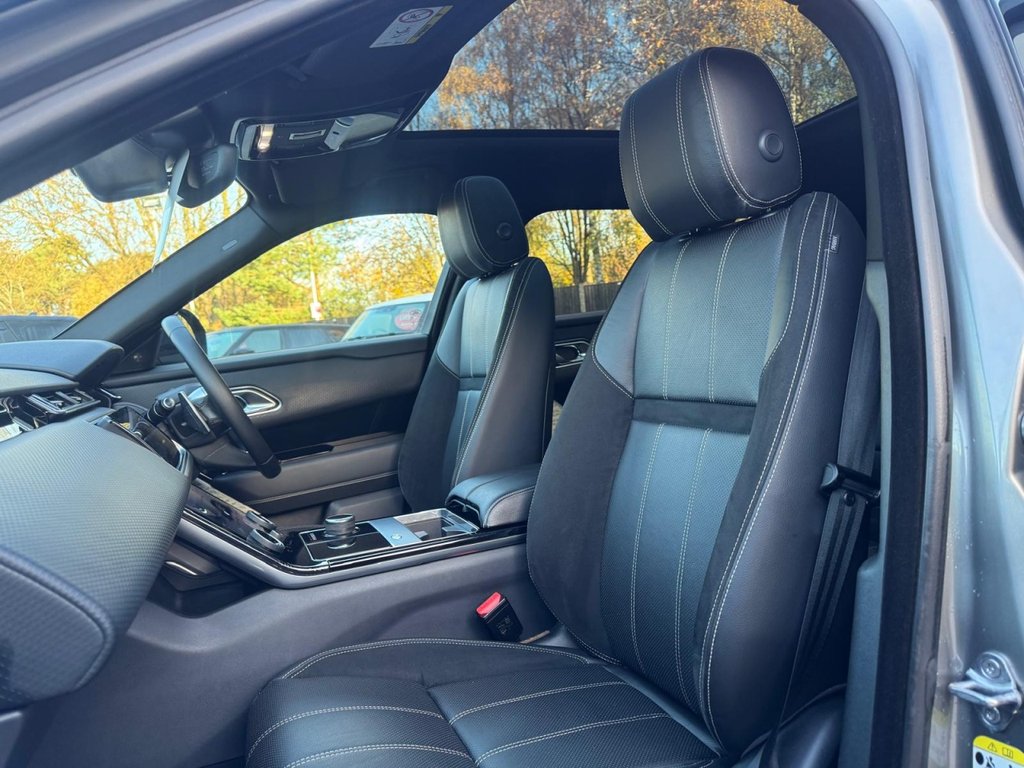 Used Land Rover Range Rover Velar 2018 for sale - 76570586: Photo 13