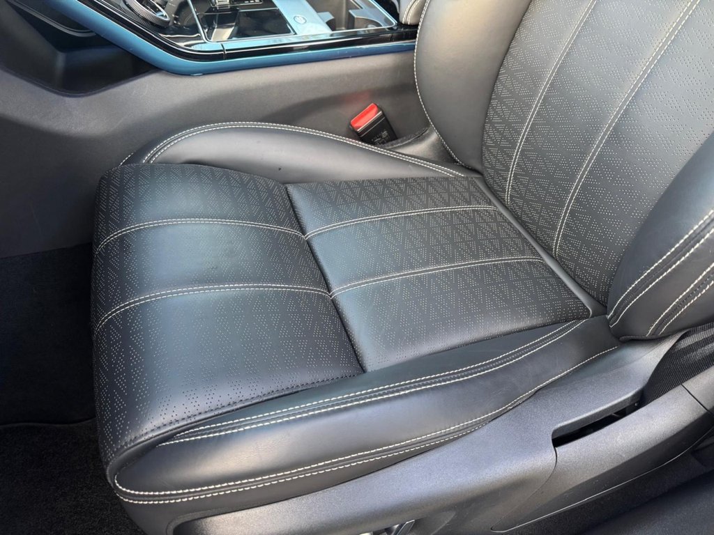 Used Land Rover Range Rover Velar 2021 for sale - 76986209: Photo 13