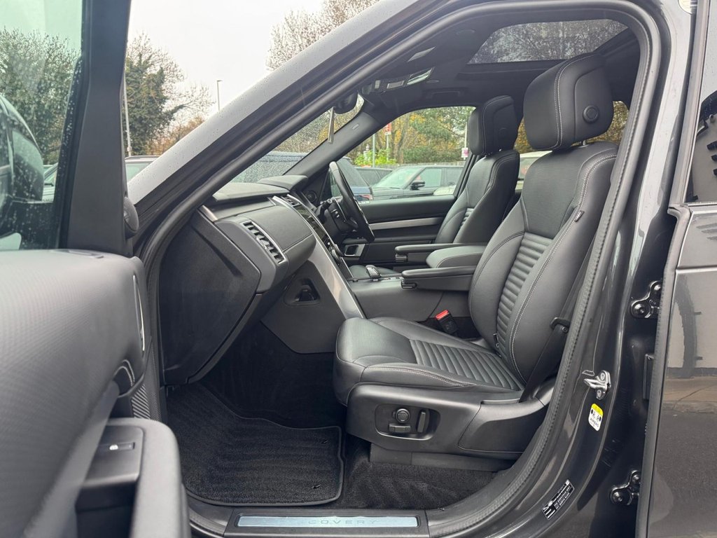 Used Land Rover Discovery 2023 for sale - 76535749: Photo 13