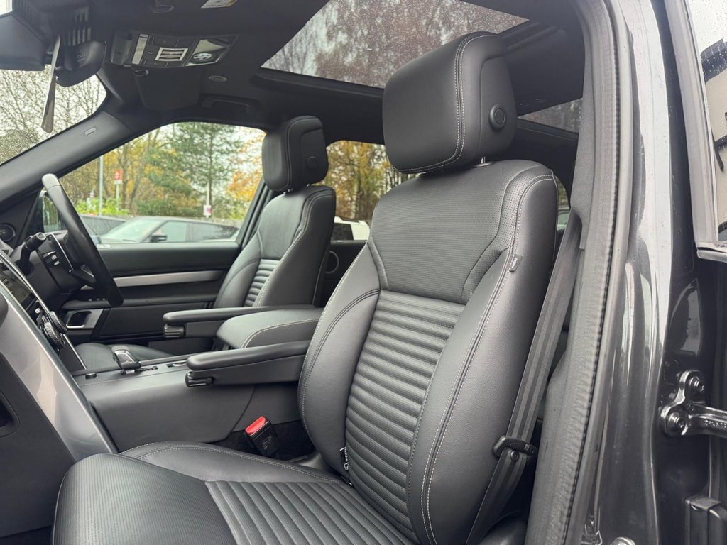 Used Land Rover Discovery 2023 for sale - 76535749: Photo 14