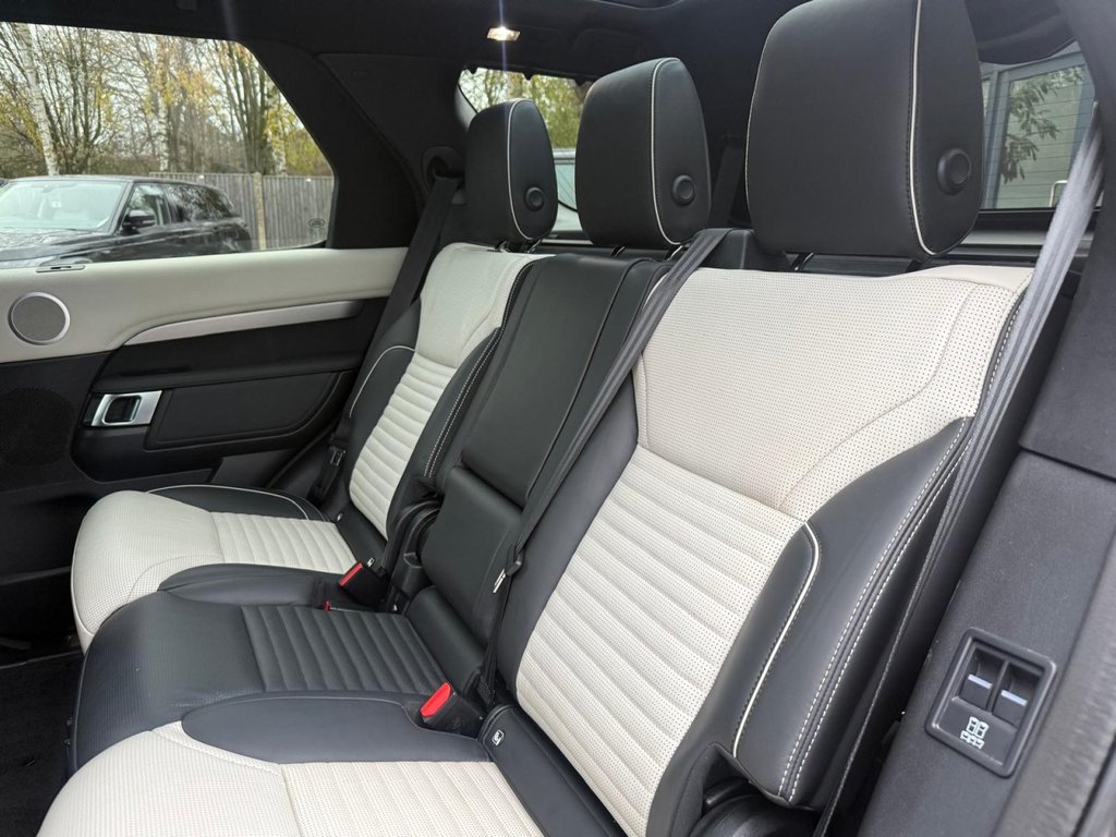 Used Land Rover Discovery 2021 for sale - 76725058: Photo 15