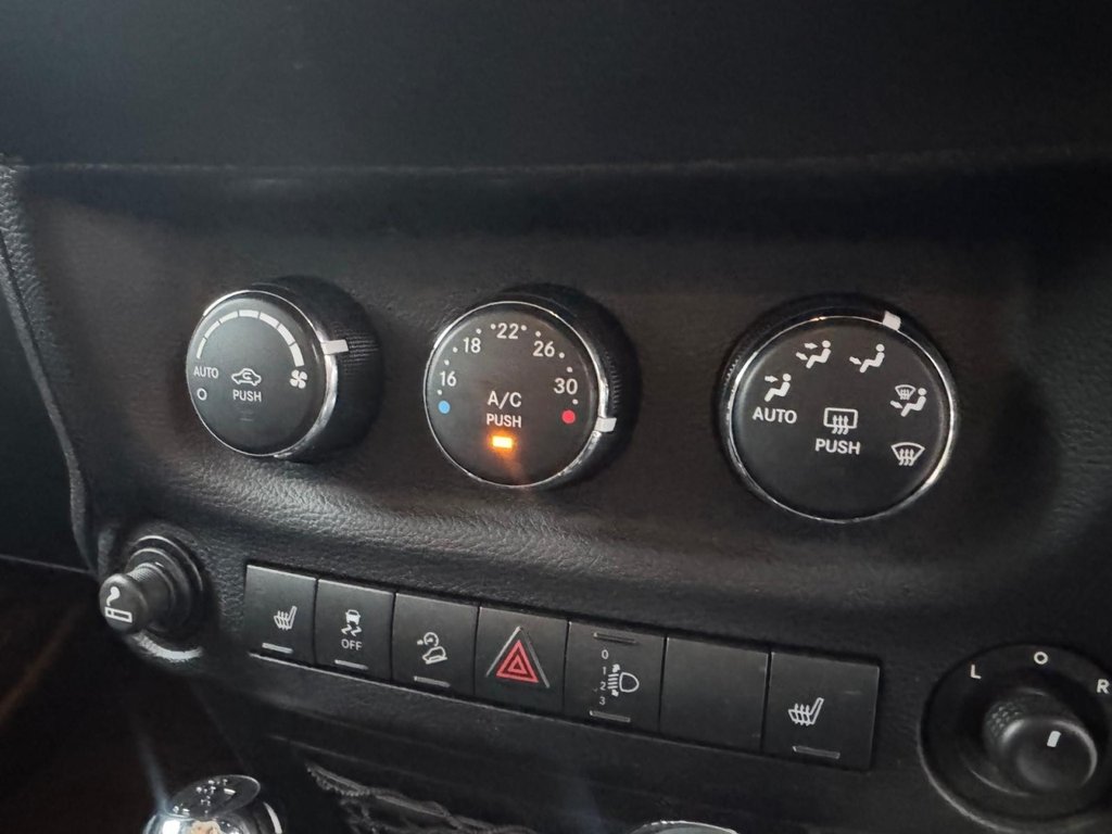 Used Jeep Wrangler 2015 for sale - 77302736: Photo 19