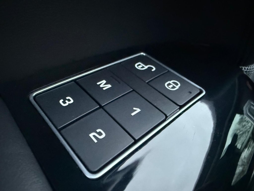 Used Land Rover Range Rover Sport 2018 for sale - 76724181: Photo 29