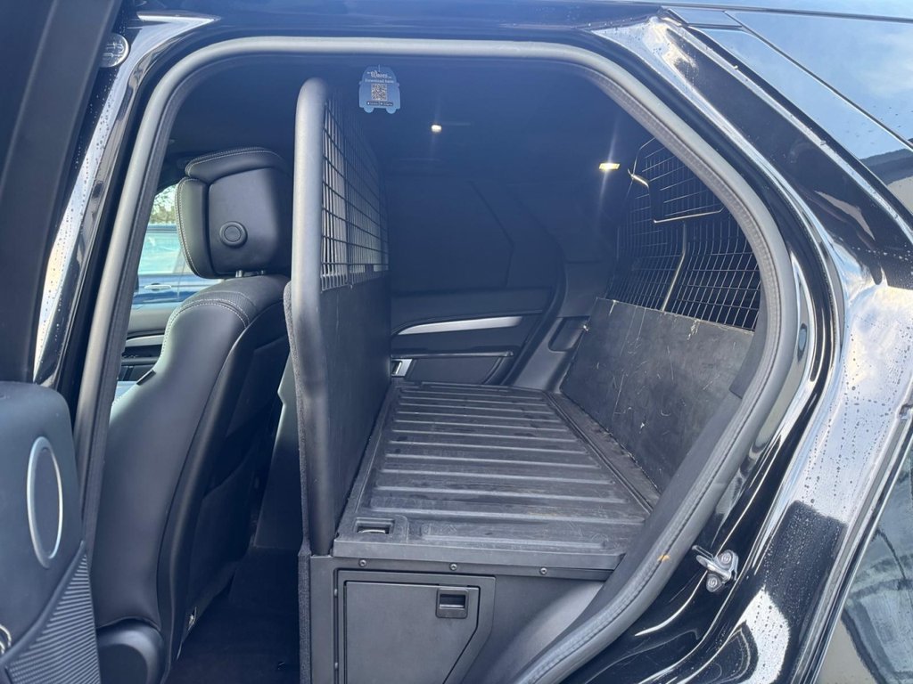 Used Land Rover Discovery 2023 for sale - 77188302: Photo 16