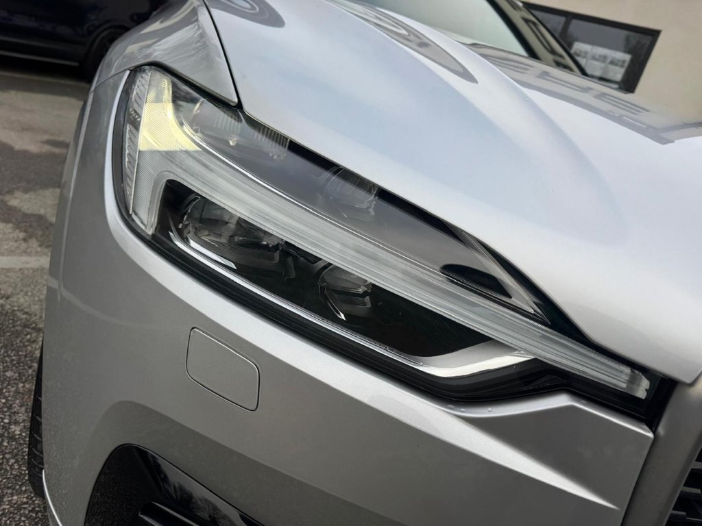 Used Volvo XC60 2018 for sale - 77383641: Photo 31