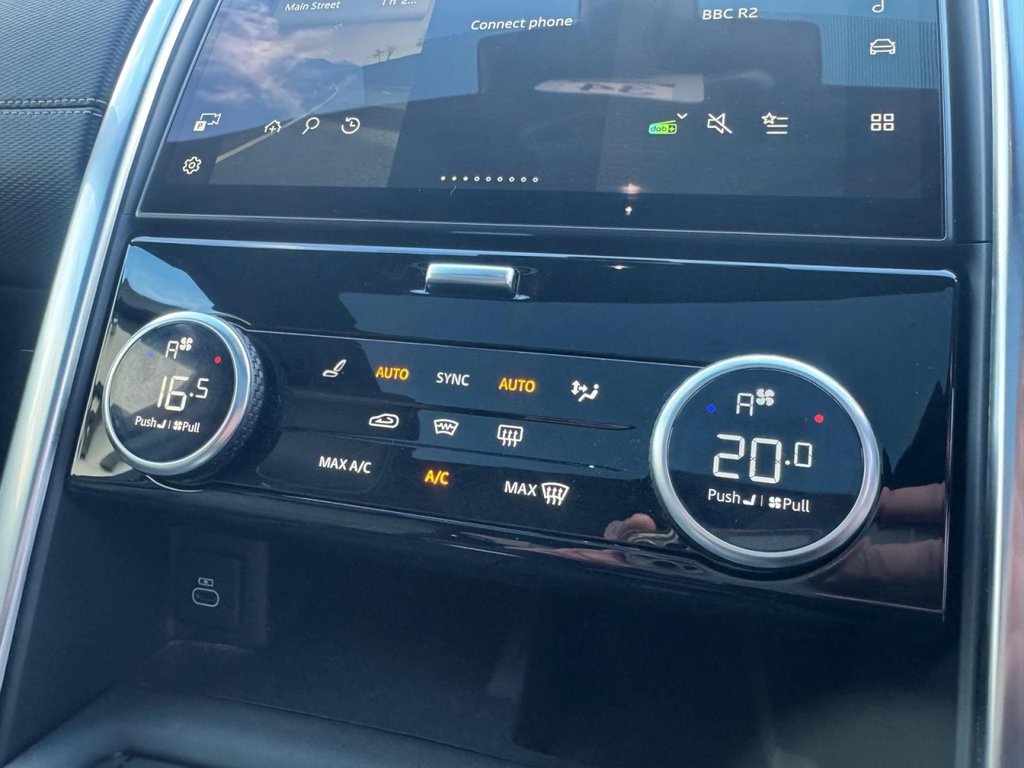 Used Land Rover Discovery 2021 for sale - 77891205: Photo 24