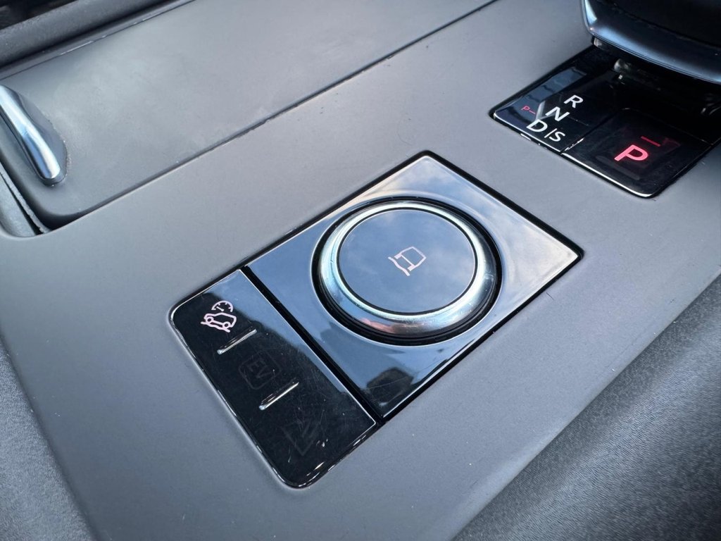 Used Land Rover Discovery 2021 for sale - 77891205: Photo 26