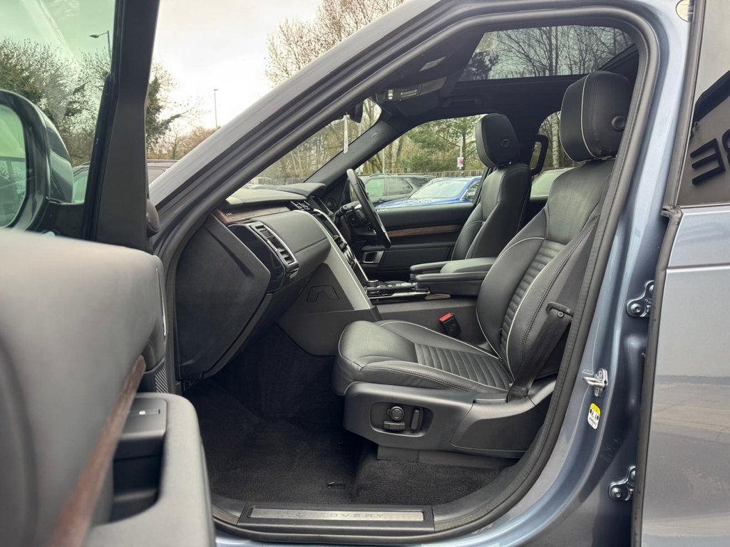 Used Land Rover Discovery 2020 for sale - 77384611: Photo 10