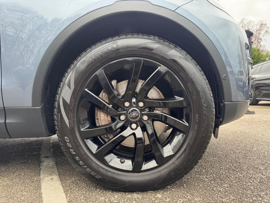 Used Land Rover Discovery 2020 for sale - 77384611: Photo 29