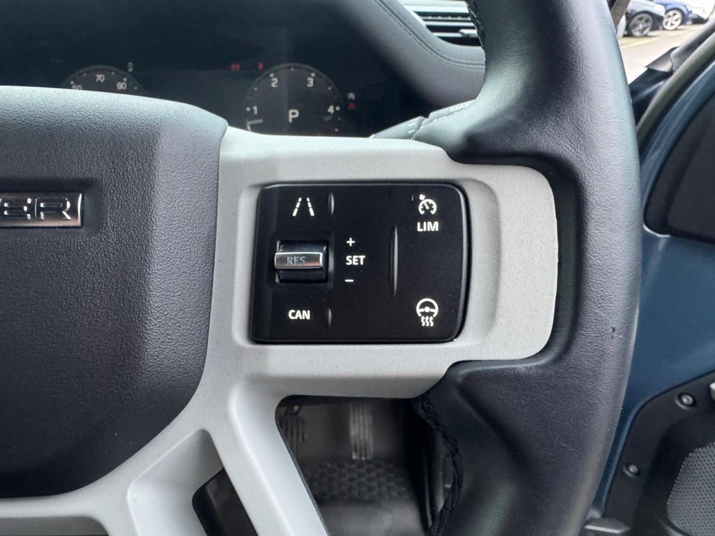 Used Land Rover Defender 2022 for sale - 77139864: Photo 16