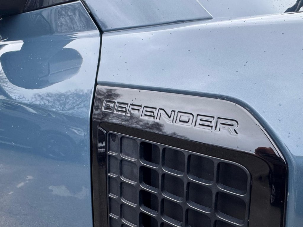 Used Land Rover Defender 2022 for sale - 77139864: Photo 21