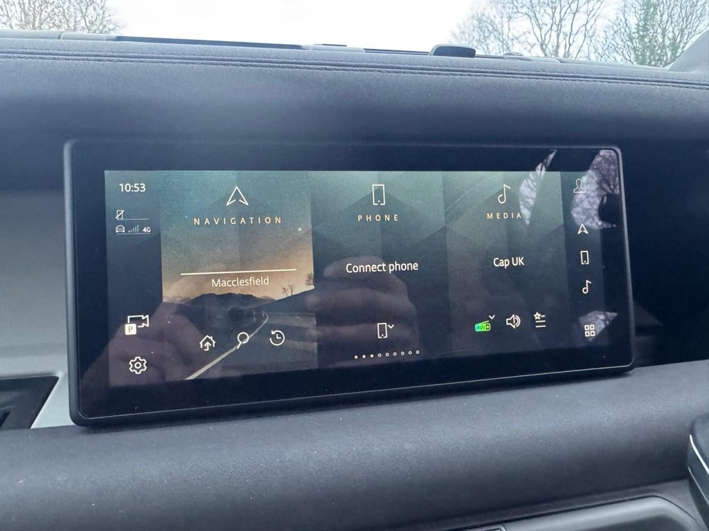 Used Land Rover Defender 2022 for sale - 77139864: Photo 25