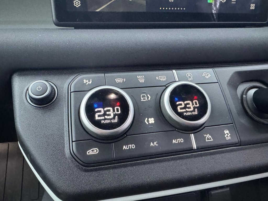 Used Land Rover Defender 2022 for sale - 77139864: Photo 26