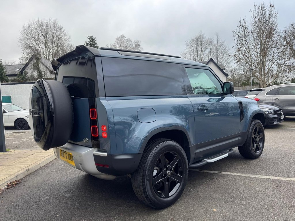 Used Land Rover Defender 2022 for sale - 77139864: Photo 7