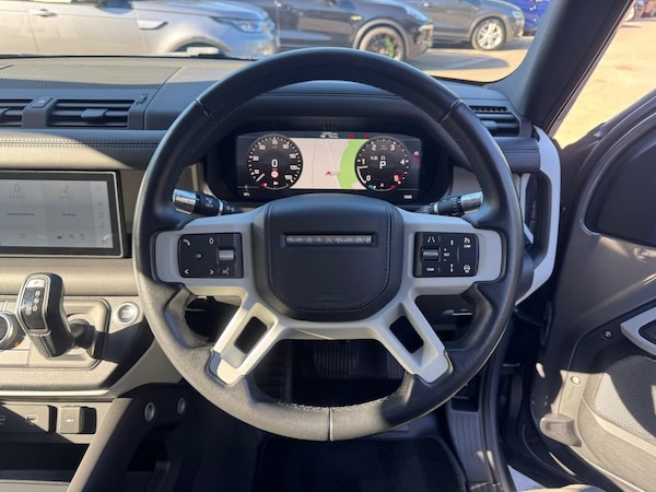Used Land Rover Defender 2021 for sale - 73953414: Photo 19