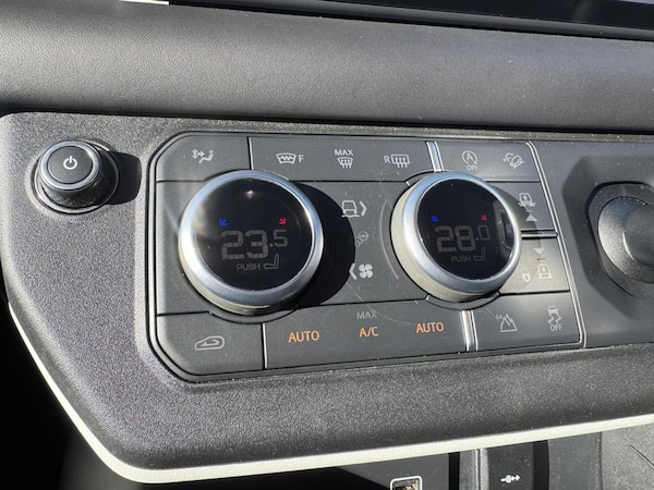 Used Land Rover Defender 2021 for sale - 73953414: Photo 23