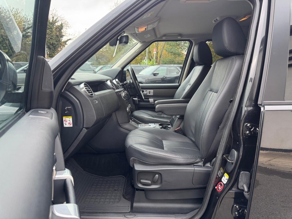 Used Land Rover Discovery 4 2015 for sale - 76417371: Photo 11