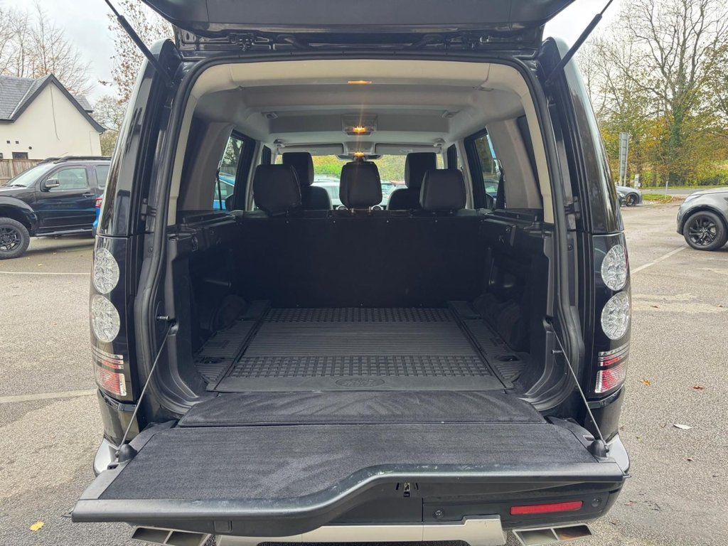 Used Land Rover Discovery 4 2015 for sale - 76417371: Photo 16