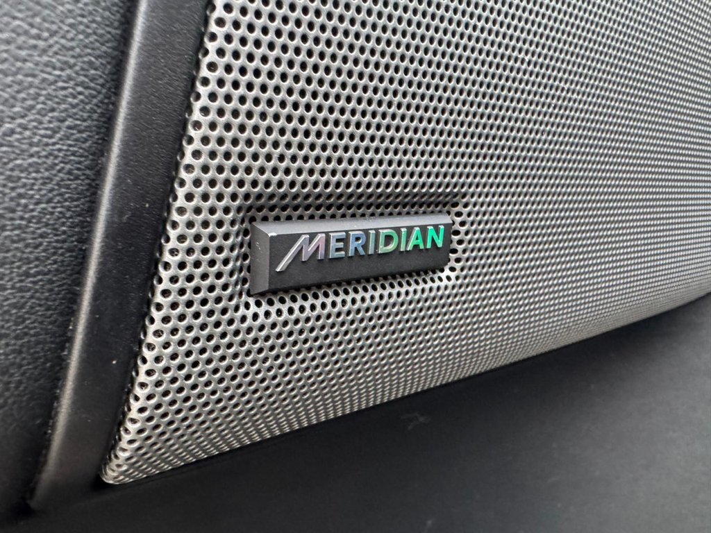 Used Land Rover Discovery 4 2015 for sale - 76417371: Photo 25