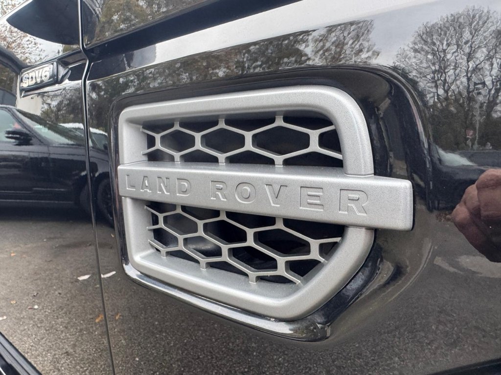Used Land Rover Discovery 4 2015 for sale - 76417371: Photo 28