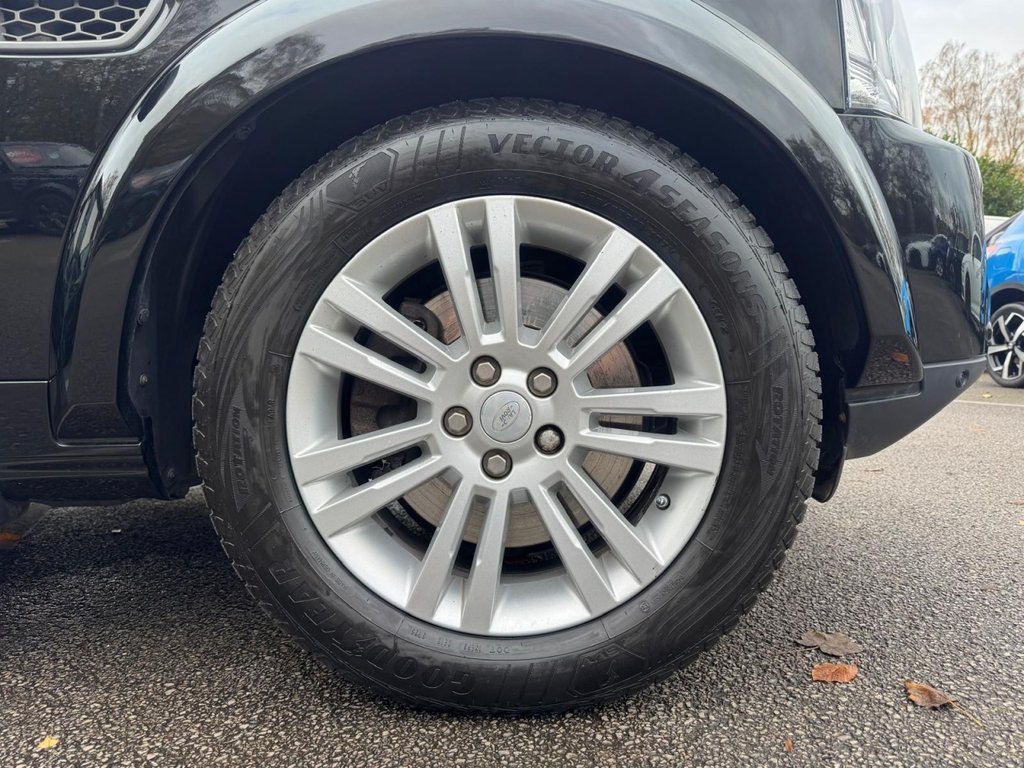 Used Land Rover Discovery 4 2015 for sale - 76417371: Photo 29