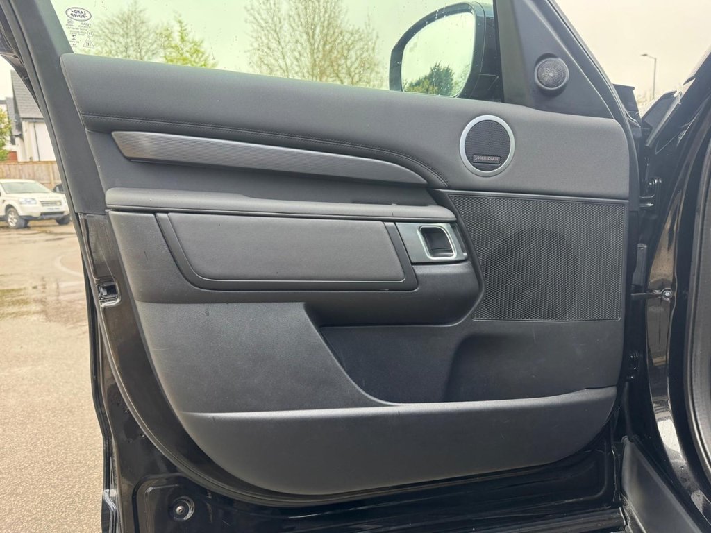 Used Land Rover Discovery 2019 for sale - 78213016: Photo 35