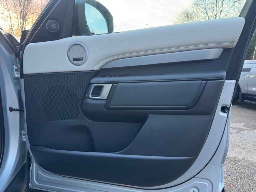 Used Land Rover Discovery 2021 for sale - 76900660: Photo 33