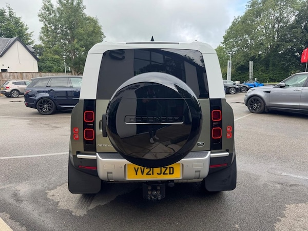 Used Land Rover Defender 2021 for sale - 75275209: Photo 6
