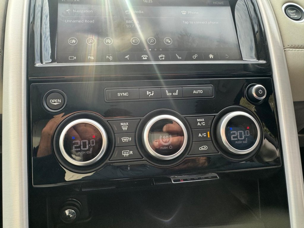 Used Land Rover Discovery 2019 for sale - 76080960: Photo 23