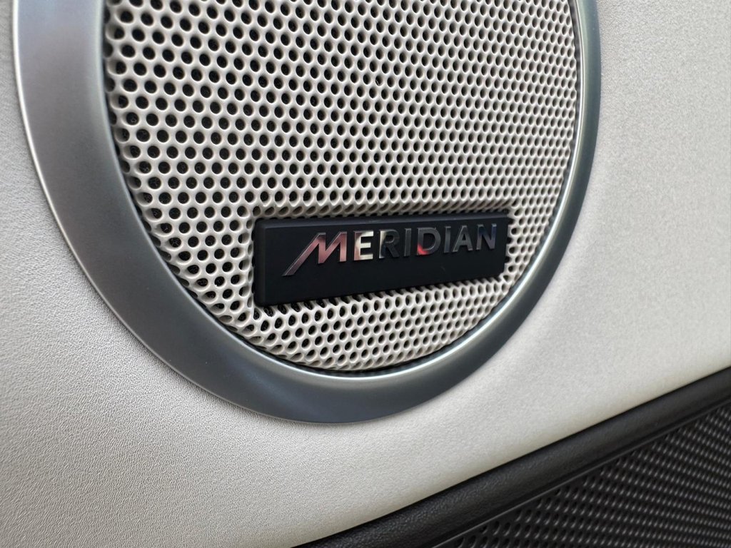 Used Land Rover Discovery 2019 for sale - 76080960: Photo 30