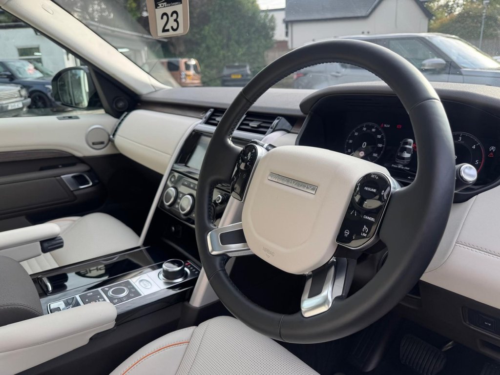 Used Land Rover Discovery 2019 for sale - 76080960: Photo 31