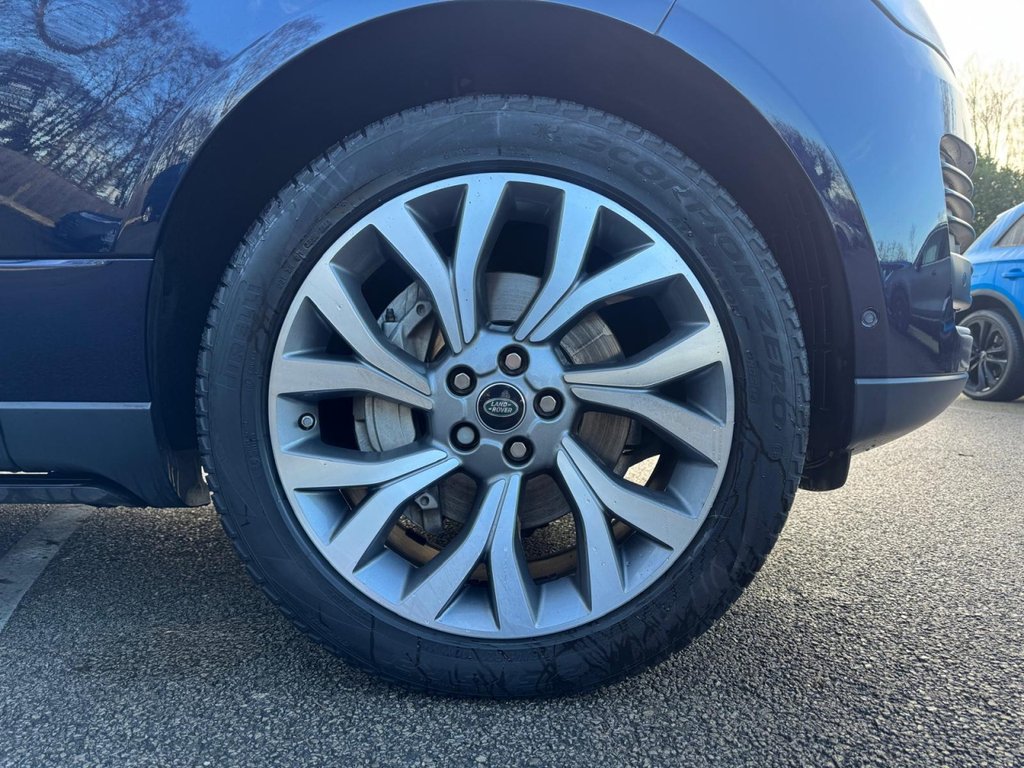 Used Land Rover Range Rover 2021 for sale - 77172303: Photo 25