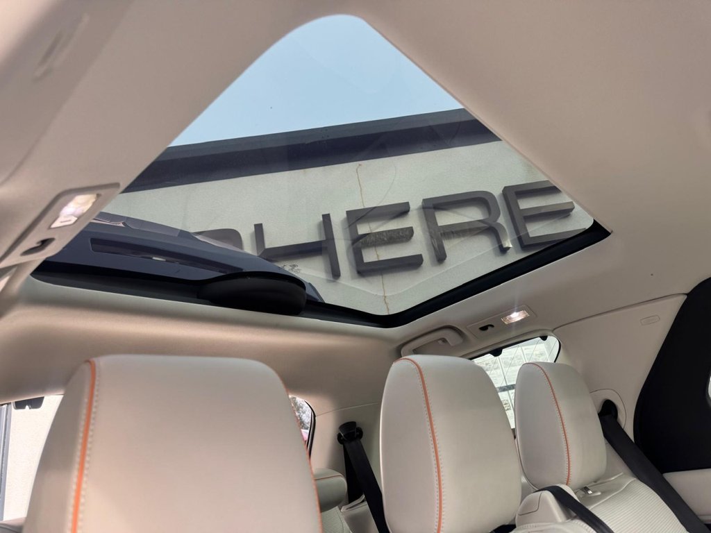 Used Land Rover Discovery 2017 for sale - 78117625: Photo 16