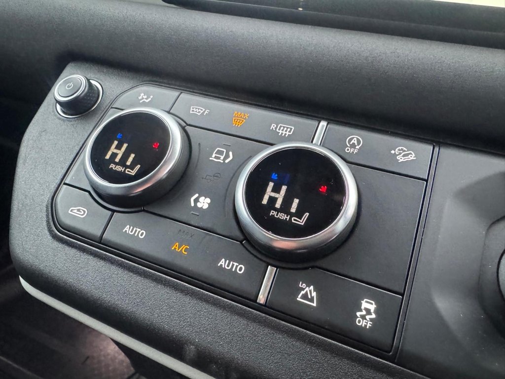 Used Land Rover Defender 2021 for sale - 77806341: Photo 23