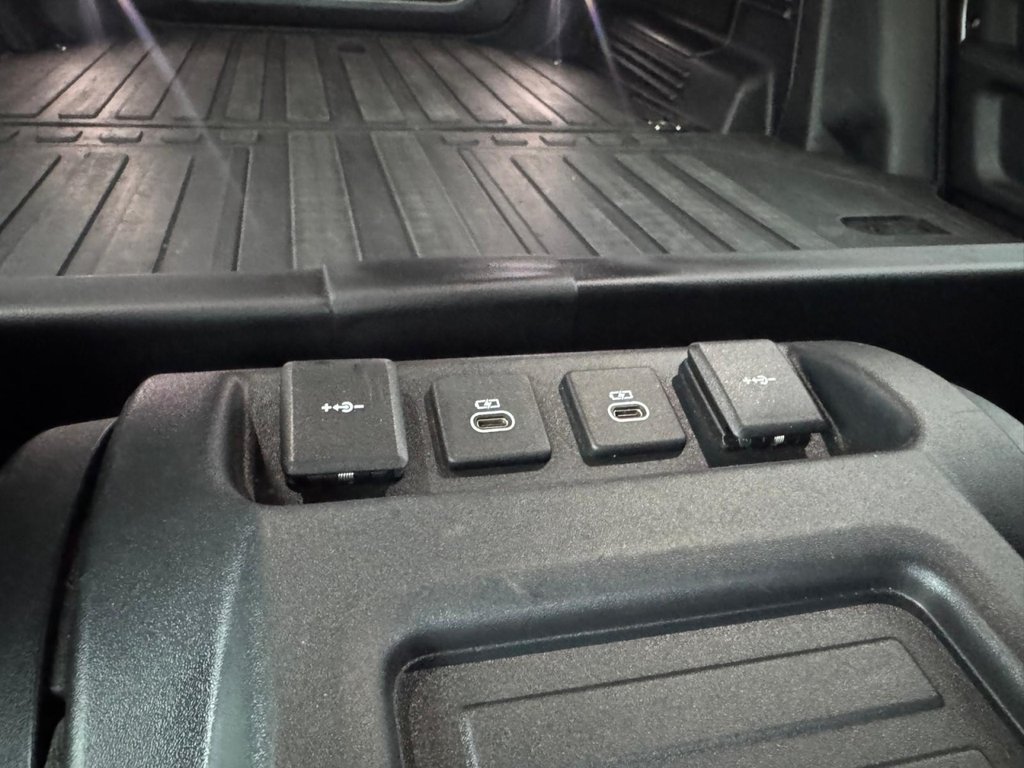 Used Land Rover Defender 2021 for sale - 77806341: Photo 24