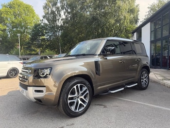 Used Land Rover Defender 110 2021 for sale - 79167010: Photo