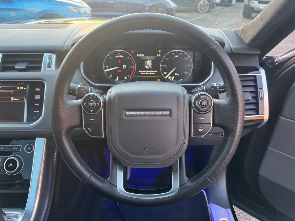 Used Land Rover Range Rover Sport 2015 for sale - 76631884: Photo 20