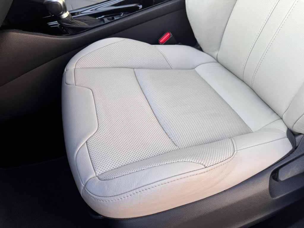 Used Toyota C-HR 2017 for sale - 78212743: Photo 12