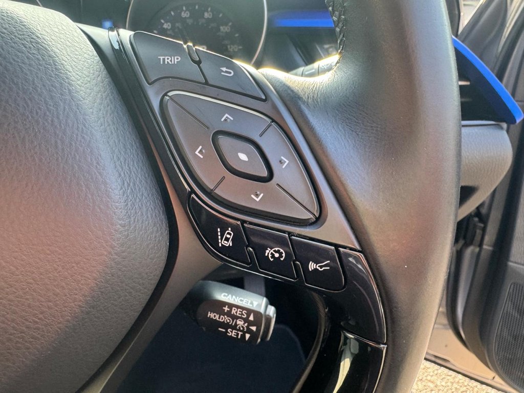 Used Toyota C-HR 2017 for sale - 78212743: Photo 19