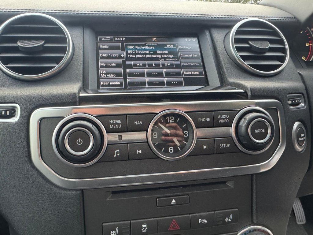 Used Land Rover Discovery 4 2015 for sale - 76317163: Photo 25