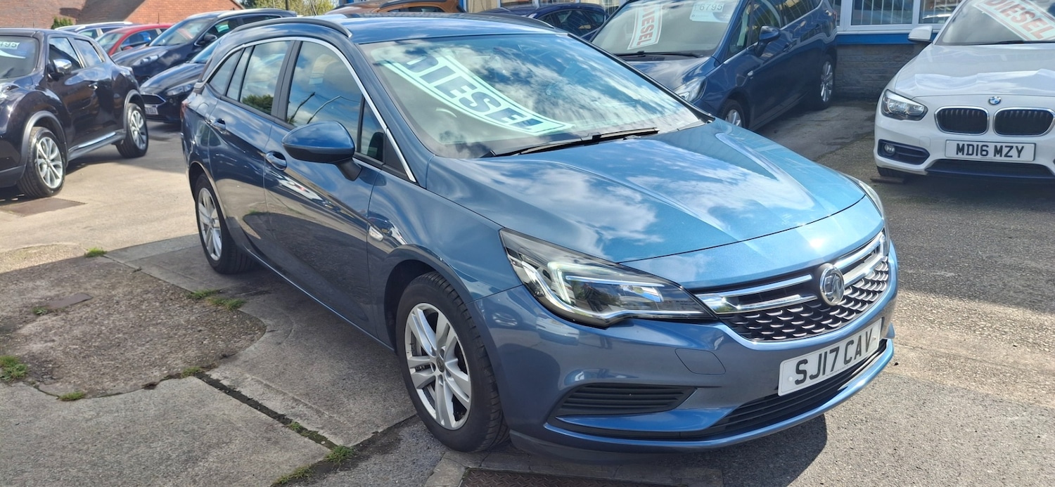 Used Vauxhall Astra 2017 for sale - 76114399: Photo 1