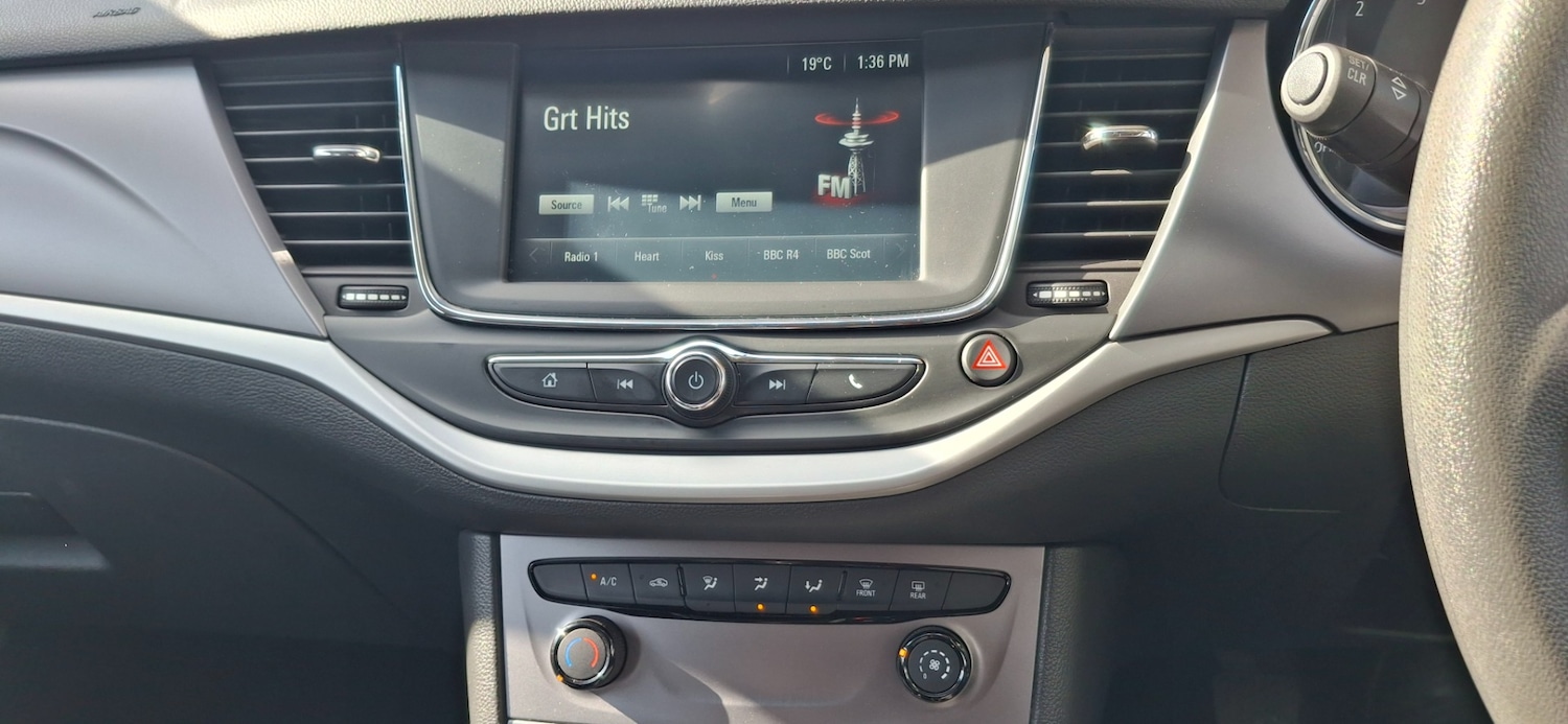 Used Vauxhall Astra 2017 for sale - 76114399: Photo 16