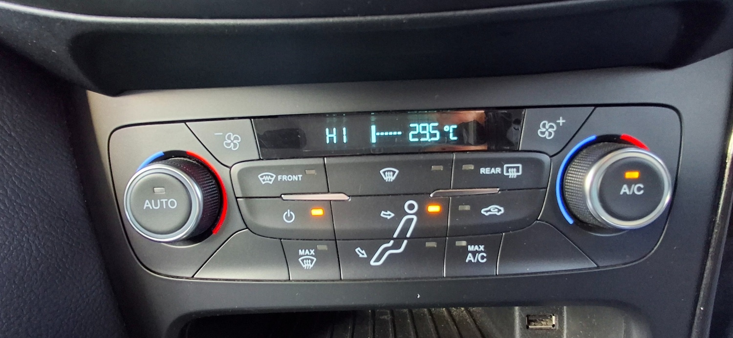 Used Ford Focus 2016 for sale - 75995121: Photo 20