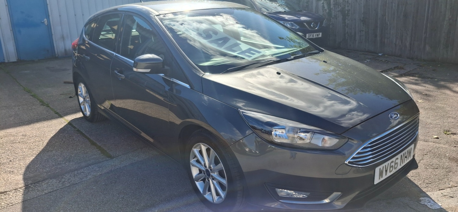 Used Ford Focus 2016 for sale - 75995121: Photo 3