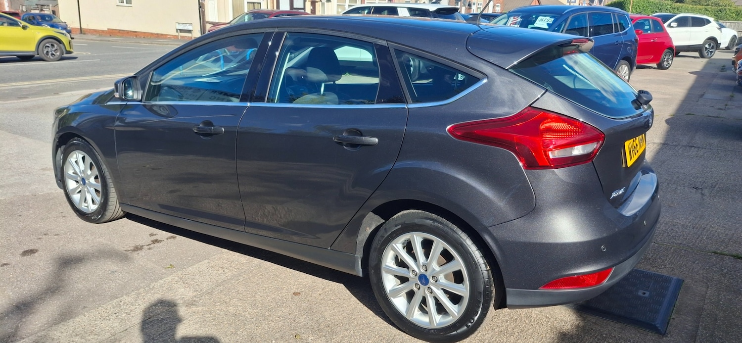 Used Ford Focus 2016 for sale - 75995121: Photo 6