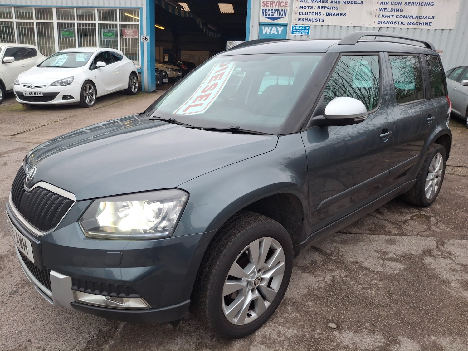 Used Skoda Yeti 2015 for sale - 77025285: Photo 3