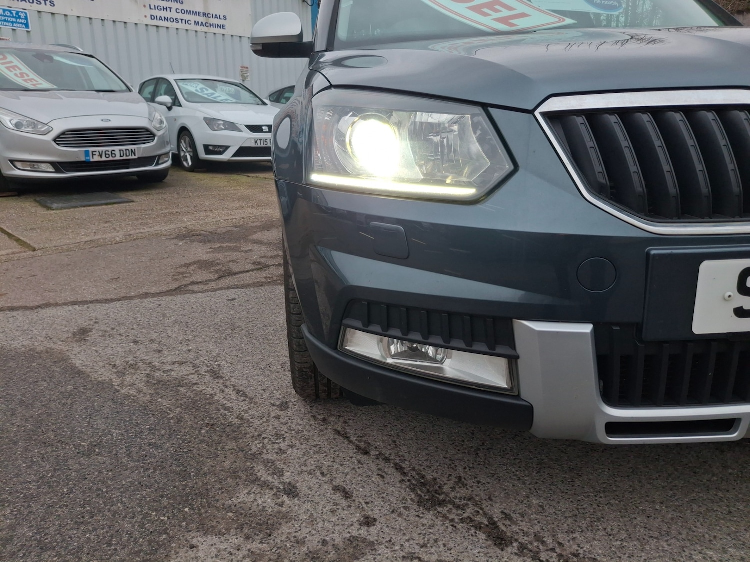 Used Skoda Yeti 2015 for sale - 77025285: Photo 9