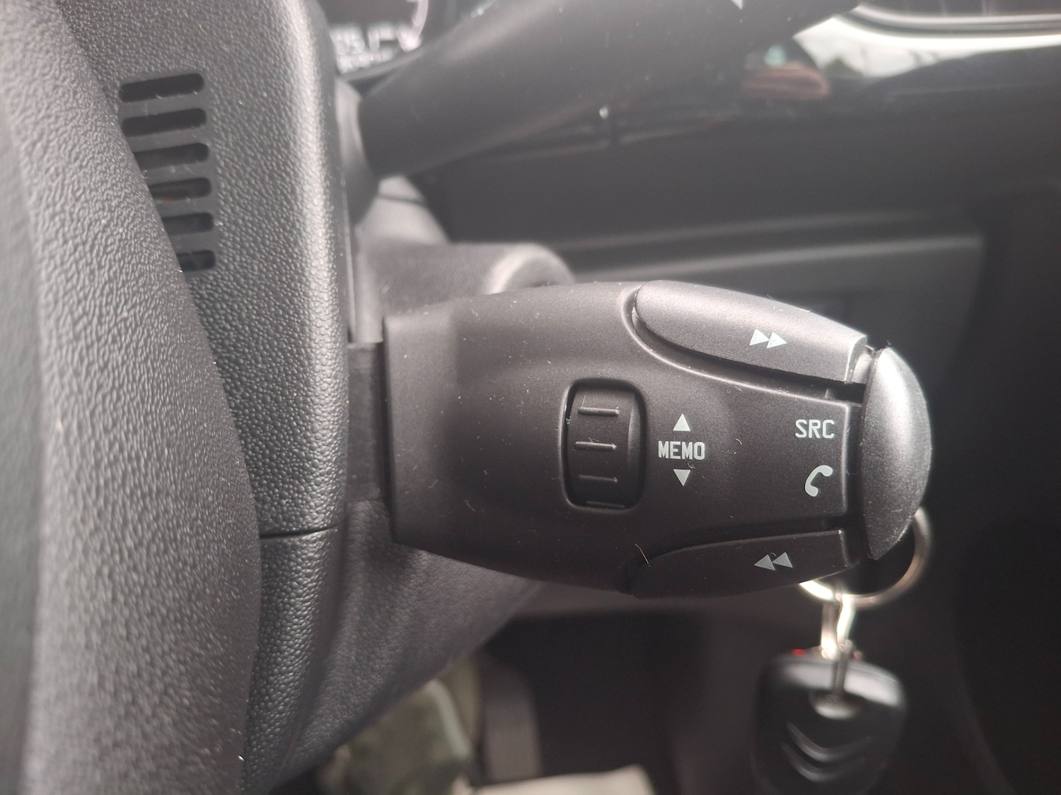 Used Citroen DS3 2015 for sale - 76450407: Photo 18